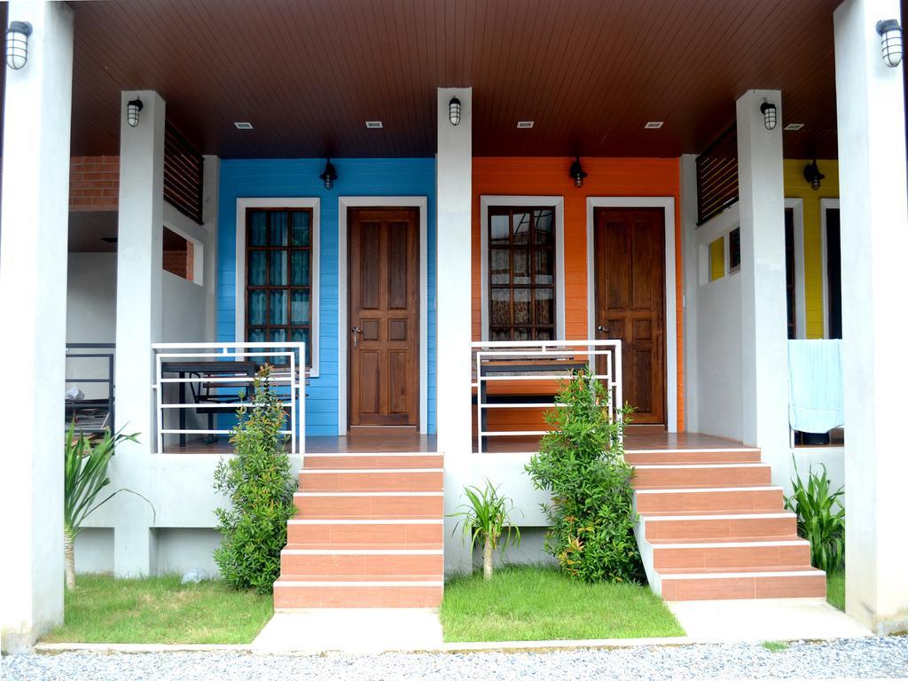 Hôtel Toffee House à Nakhon Nayok Chambre photo
